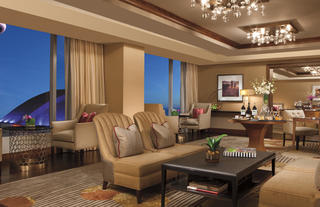 The Ritz-Carlton Club Lounge