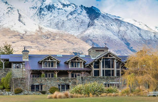  Blanket Bay Lodge