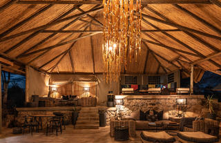 Lounge night view
