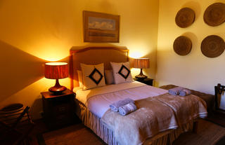ROOM | Standard Room