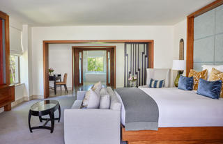 Island Grand Suite - Bedroom