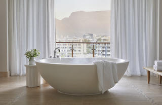 One&Only Cape Town Table Mountain Suite
