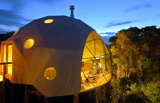 The Highlands - Lounge Dome Exterior