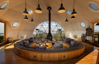 The Highlands - Lounge Dome Interior