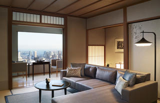 Modern Japanese Suite - Living Room