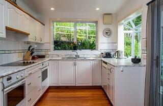Marlin Apartment