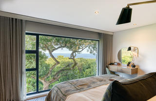 Garden Lodge Bedroom Suite