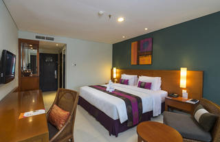 Deluxe room 2