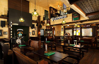 Gracie Kelly's Irish Pub - Interior