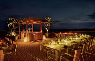 Aqua Mekong - Outdoor Dining