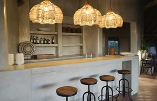 Encounter by Ongava Main Area