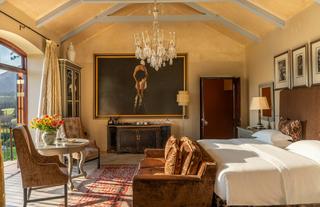 Luxury Suite Bedroom