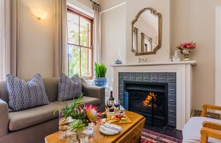 Dining Room Lounge