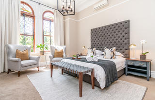 Classic Family Room 1