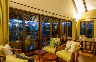Nest Lounge...