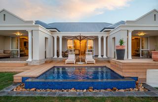 Long Lee Manor Famly Suite Exterior