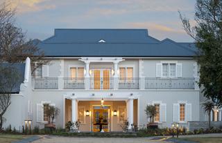 Long Lee Manor at Shamwari Private Game Reserve