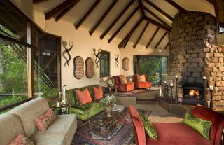 Tsala Treetop Lodge Main Lounge 