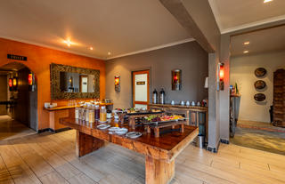 Singa Town Lodge - Dining Room 