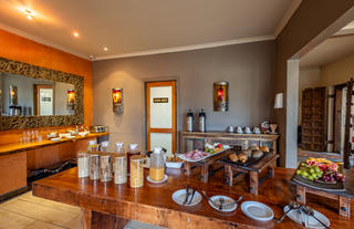 Singa Town Lodge - Dining Room 