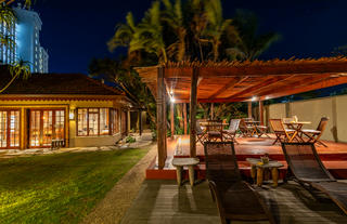 Singa Town Lodge 