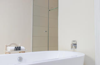 The Beach Hotel Bathroom