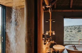 Bukela Game Lodge - Bath & Shower