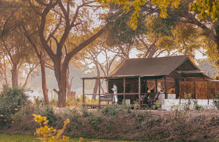 Old Mondoro - Bush Chalet