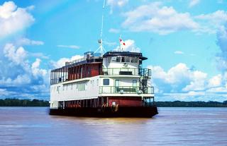 La Perla Amazon Cruise