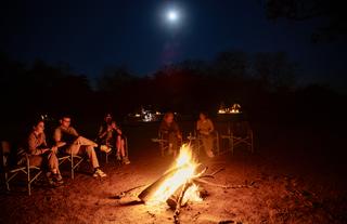 Baines' River Camp | Bush Dinner