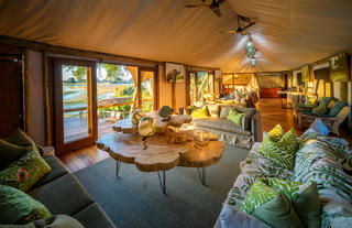 Jacana Camp Upstairs Lounge