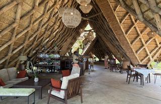 Nile Safari Lodge - Jamie Thom