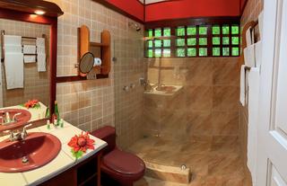 Bathroom - Family Bungalow