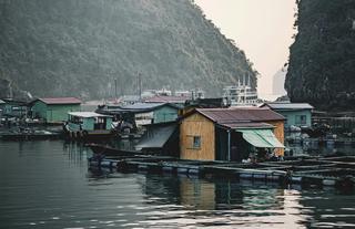 Floating village 