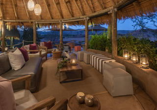 Die Lounge im Camp Kipwe