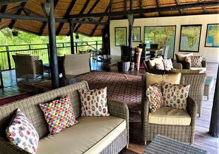 Waterberry - The upstairs viewing lounge with fantastic views over the Zambezi