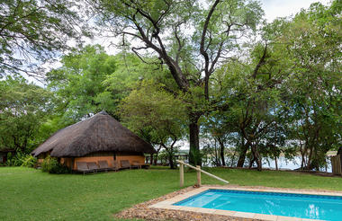 Ndhovu Safari Lodge - Swimming pool