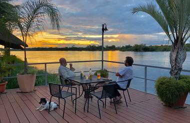 Nunda River Lodge deck area