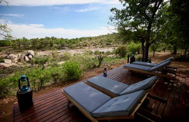 Viewing deck overlooking the Klaserie River 