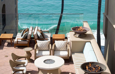 http://www.surfandsandresort.com/laguna-beach-resort-photo-gallery/