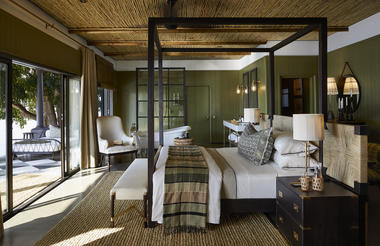 Zambezi Grande Superior Suite 
