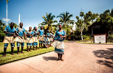 Traditional Welcome Dancers 