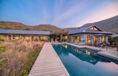 Valley Lodge 