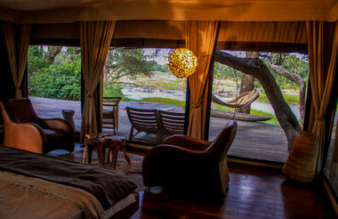 Master suite interior with Limpopo beyond