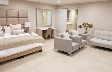 Park Hill  - Luxury Suite 3