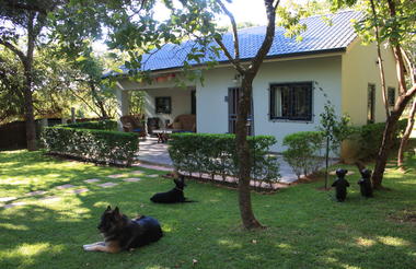 Mama Tembo Cheza Guesthouse, Lusaka, Zambia