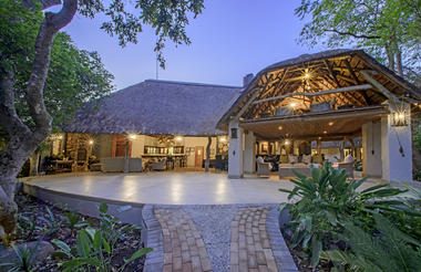 Savanna main lodge