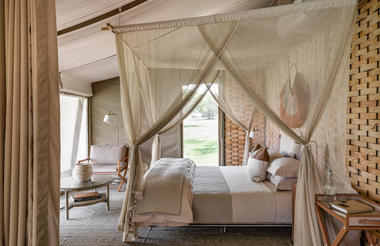 Singita Sabora Tented Camp - Bedroom in Suite