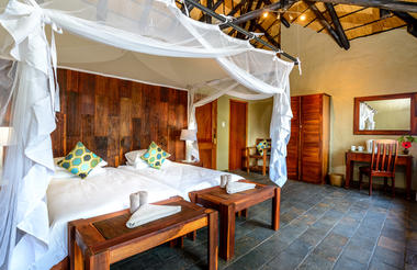 Namushasha River Lodge 