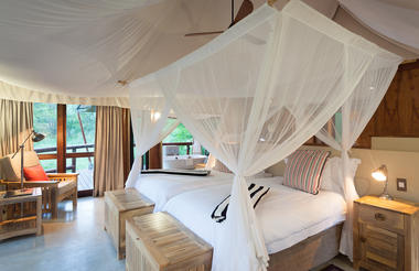 Tented Suites - Island style bed